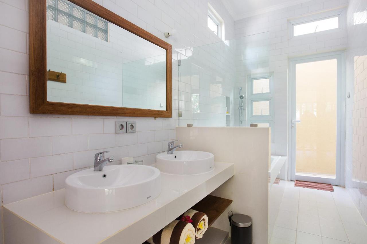 مبيت وإفطار جيمباران Donguri House Bali المظهر الخارجي الصورة