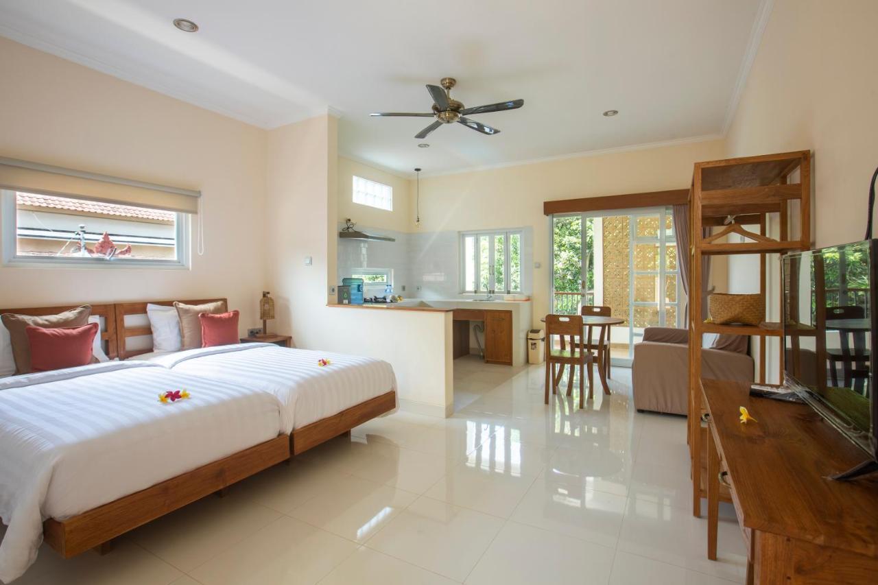 مبيت وإفطار جيمباران Donguri House Bali المظهر الخارجي الصورة